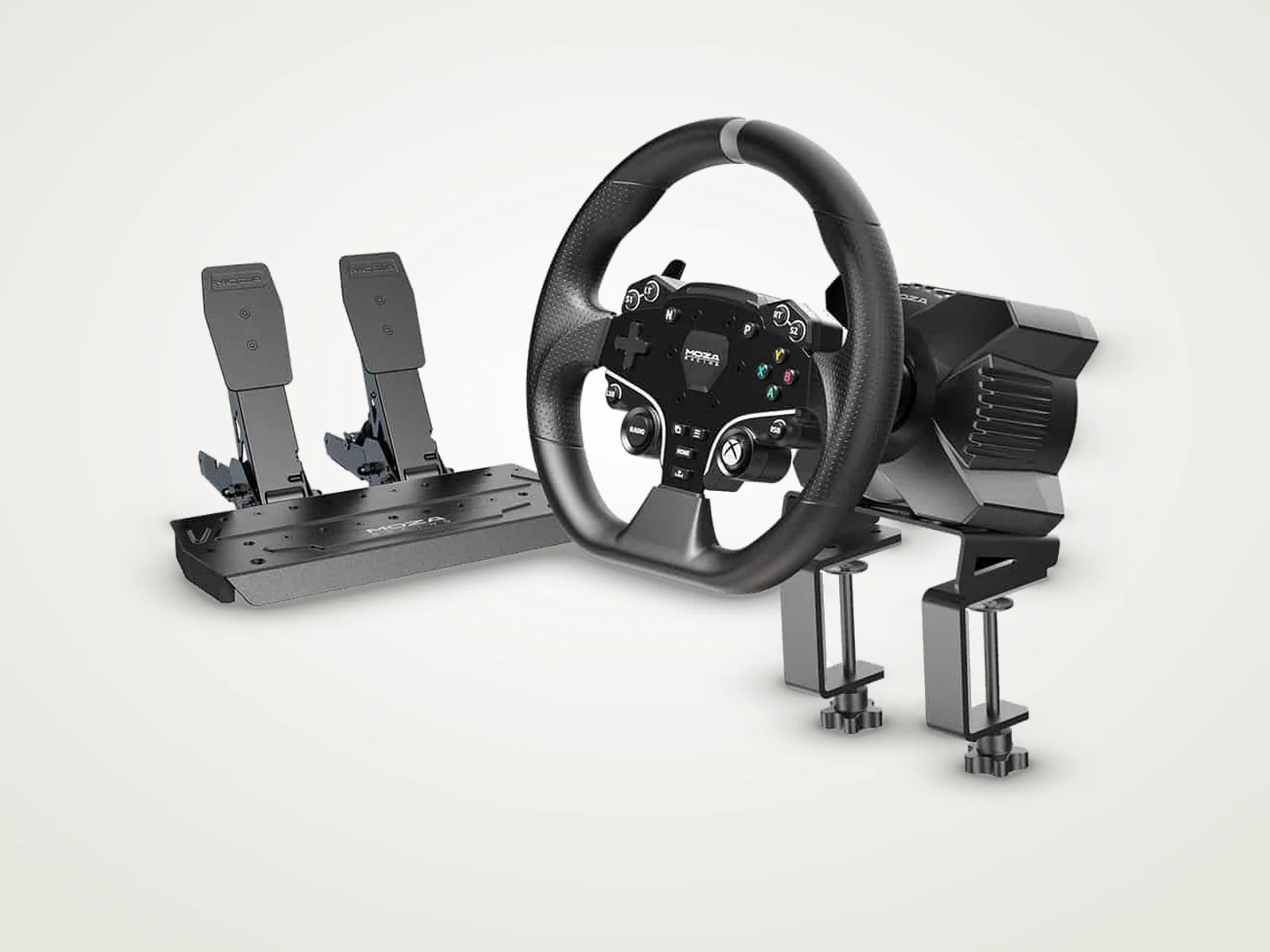 Moza R3 : base direct drive, volant et pédalier
